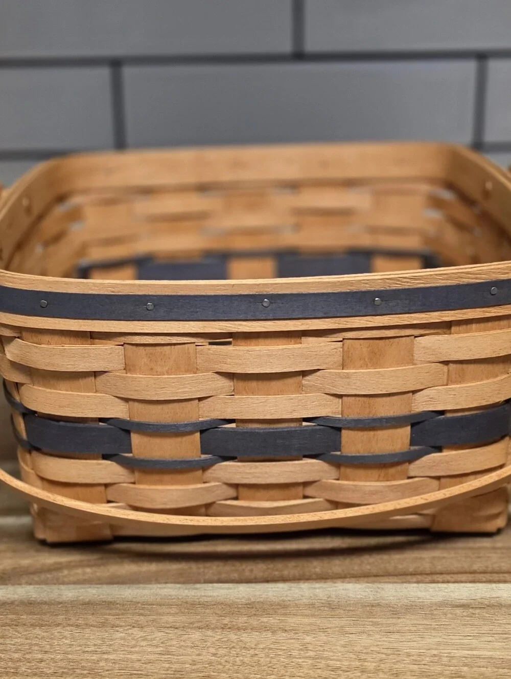 Longaberger 1992 JW Collection Cake Basket